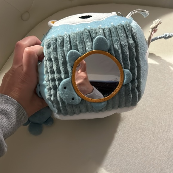 Little Big Friends plush activity cube - Picture 3 of 6